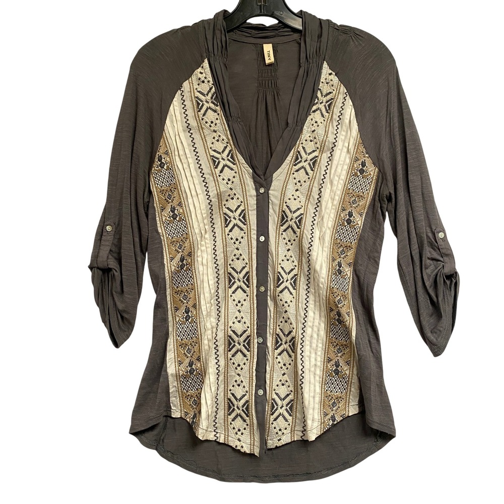 Antropologie Tiny Embroidered Roll Tab Top Small Gray Ivory Tunic Blouse Boho